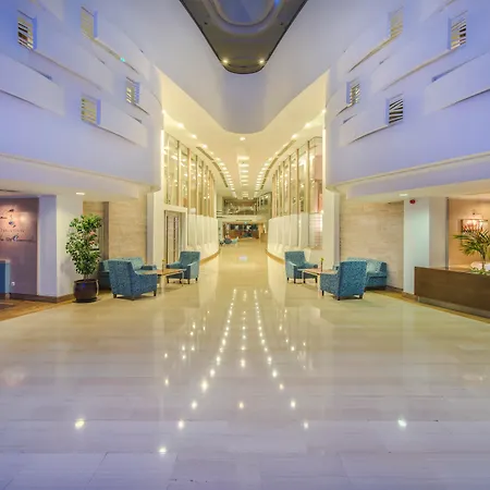 Concorde De Luxe Resort 5*